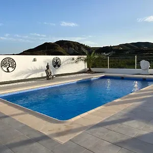 Casa Clara Bed and breakfast