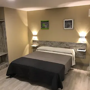 Hotel Manila **